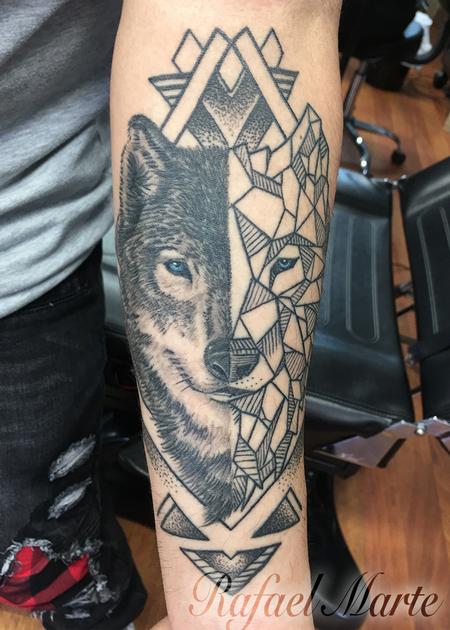 Tattoos - Half realistic and geometric Wolf - 130386